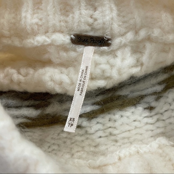 Free People Alpine Crop Mock Neck Sweater XS NWT - Picture 6 of 7